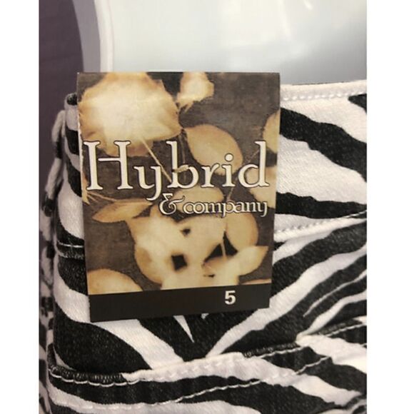 Hybrid & Company Low Rise Black White Zebra Print Cotton Shorts Size 5 - Picture 6 of 10